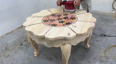 Skillful And Classy Woodworking - The Perfect Of Epoxy Resin And The Petals Makes Wonderful Product