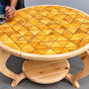 Seasoned Carpenter Experience And Masterful Technique Created A Masterpiece - Round Coffee Table